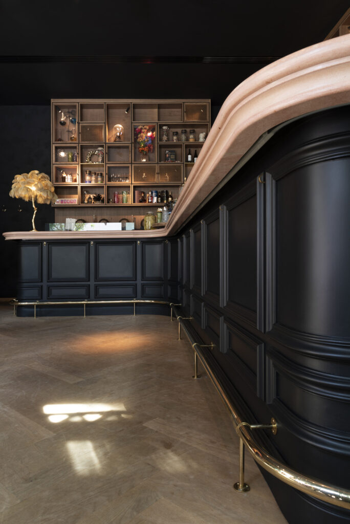 Ladenbau, Innenausbau, Praxen, Gastronomie
